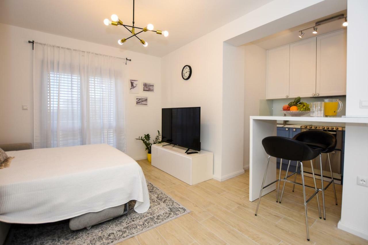 Laura Apartment Pag Town