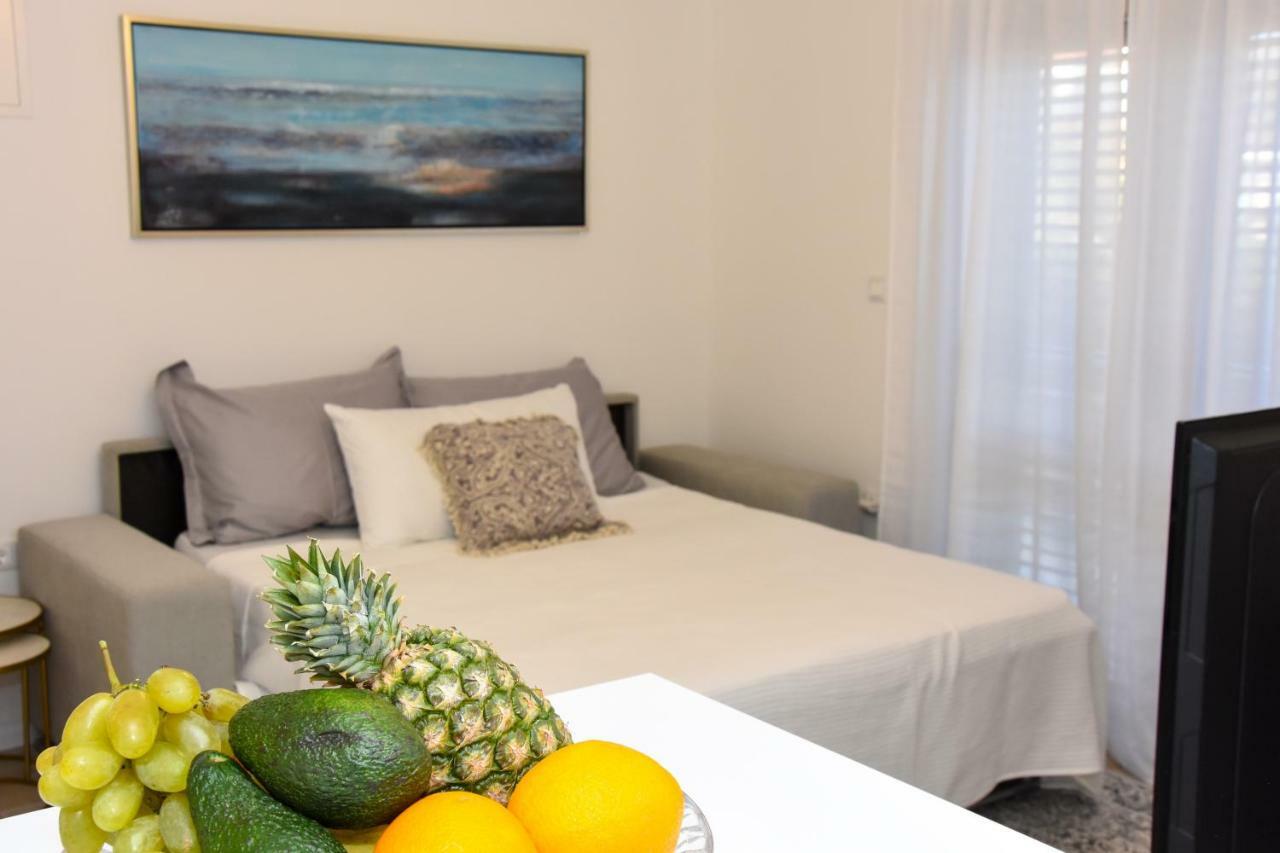 Laura Apartment