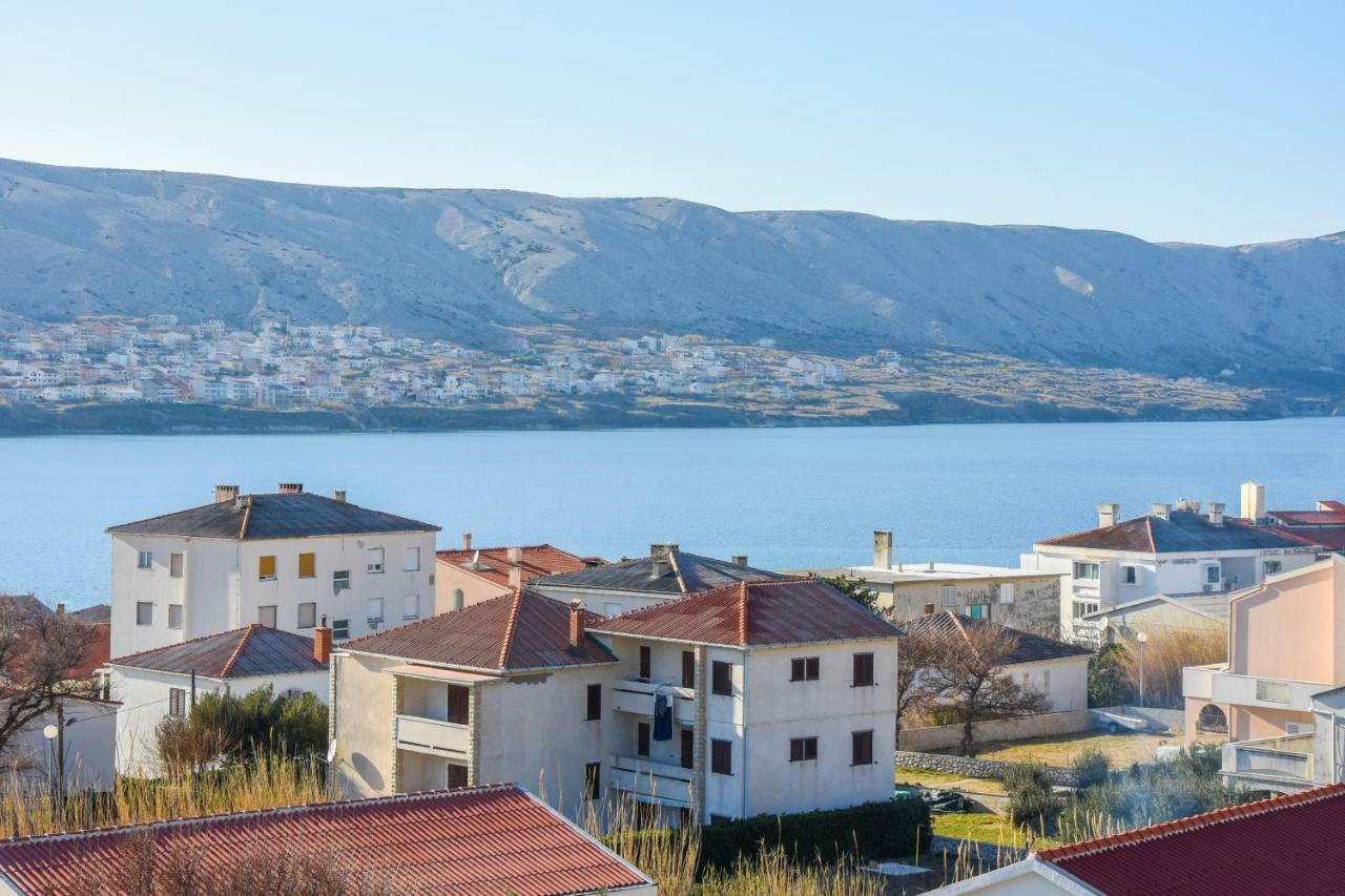Apartment Laura Pag Town