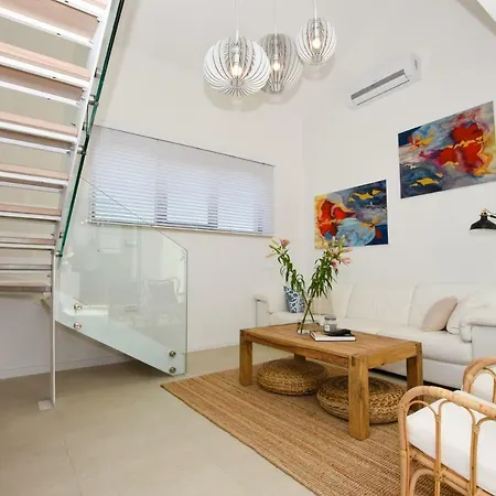 Apartments Villa Laura Pag Town Exterior photo