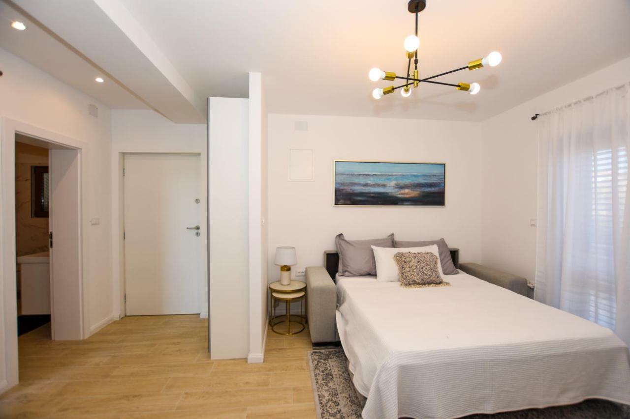 Laura Apartment Pag Town