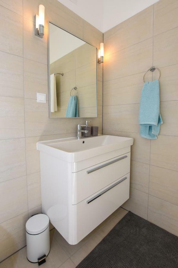 Apartment Laura Pag Town